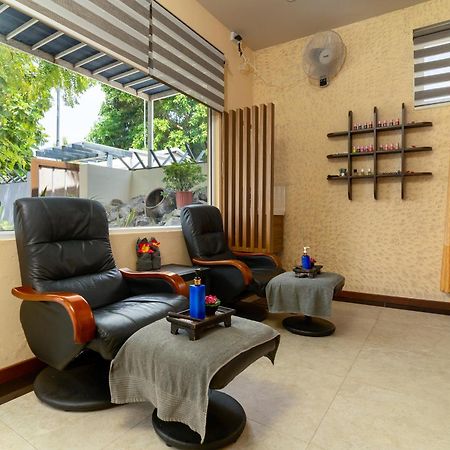 Nala Veli Beach & Spa Ukulhas Island Exterior photo