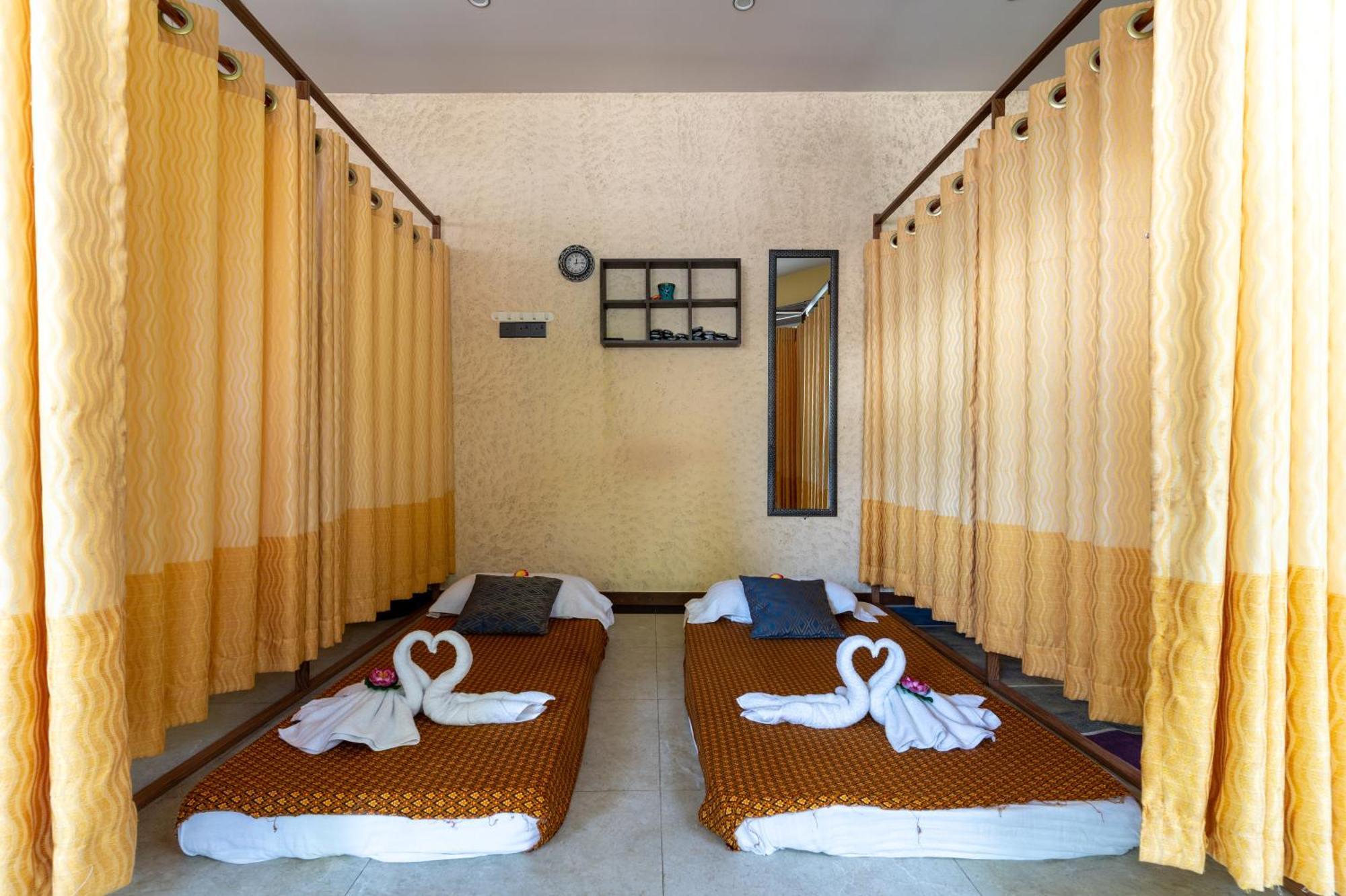 Nala Veli Beach & Spa Ukulhas Island Exterior photo