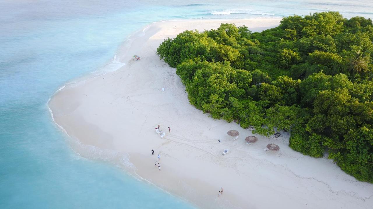 Nala Veli Beach & Spa Ukulhas Island Exterior photo