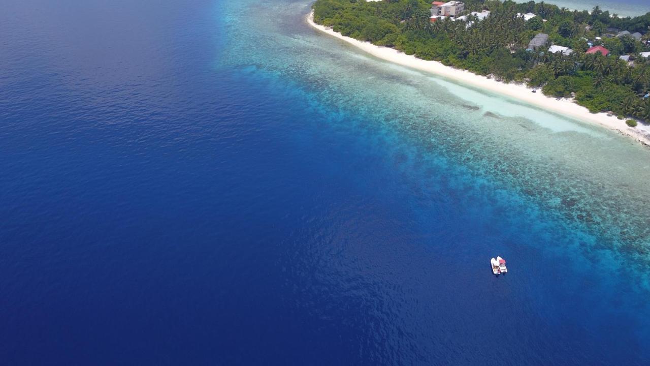 Nala Veli Beach & Spa Ukulhas Island Exterior photo
