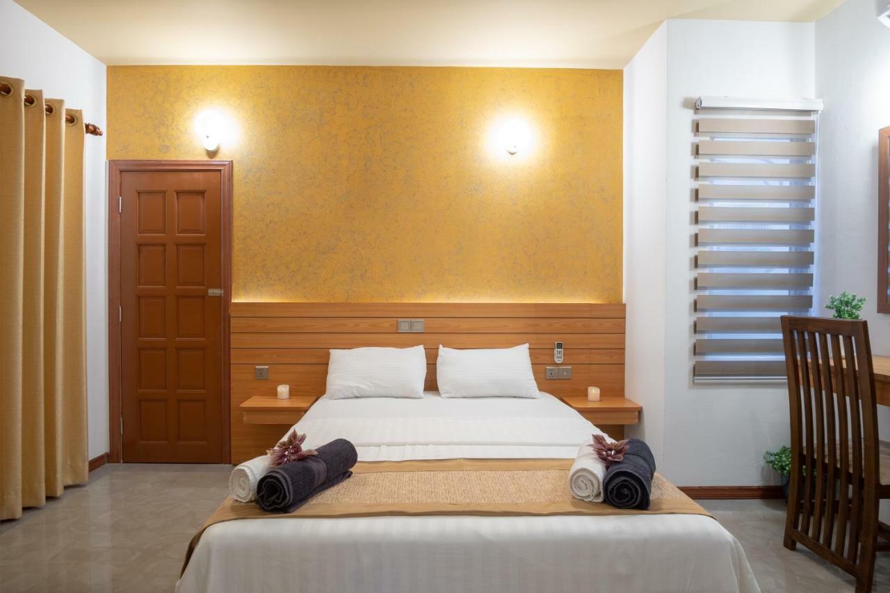 Nala Veli Beach & Spa Ukulhas Island Exterior photo