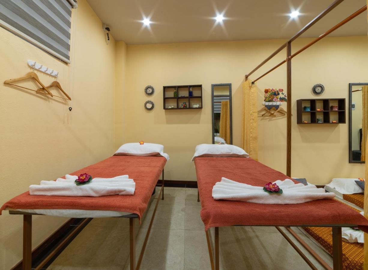Nala Veli Beach & Spa Ukulhas Island Exterior photo