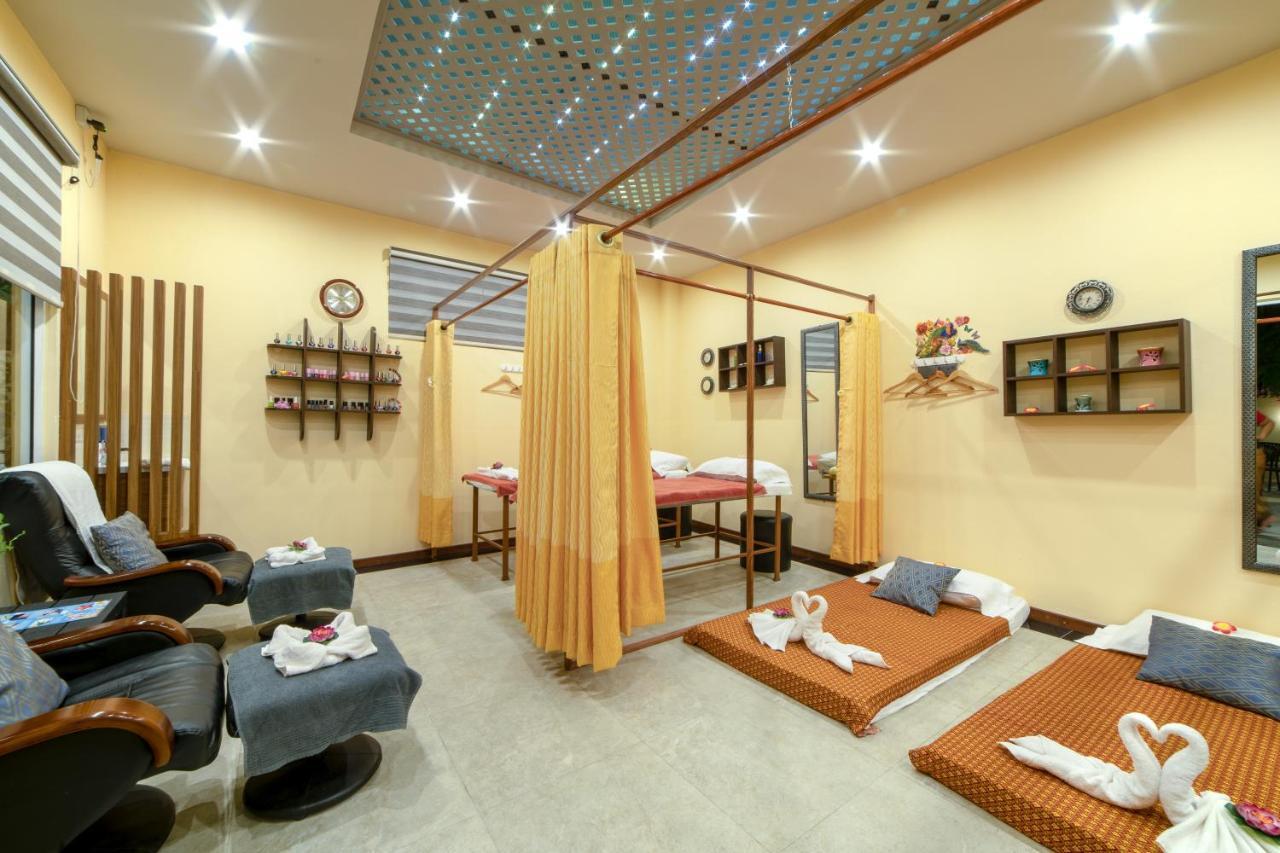 Nala Veli Beach & Spa Ukulhas Island Exterior photo